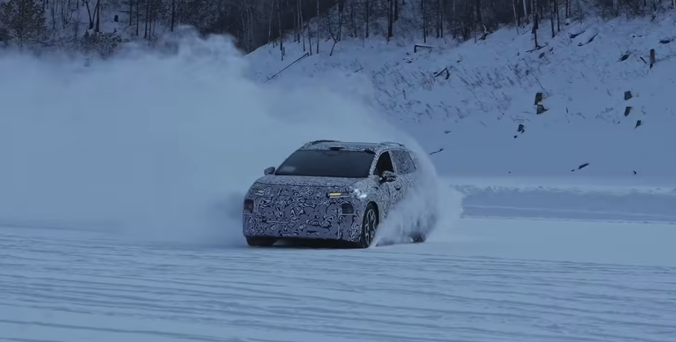 一汽-大众发布ID.AURA首款纯电SUV伪装谍照 2026年4月正式亮相